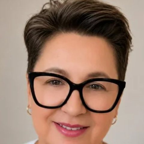 mgr Beata Składan — Terapeuta SI, muzykoterapeuta